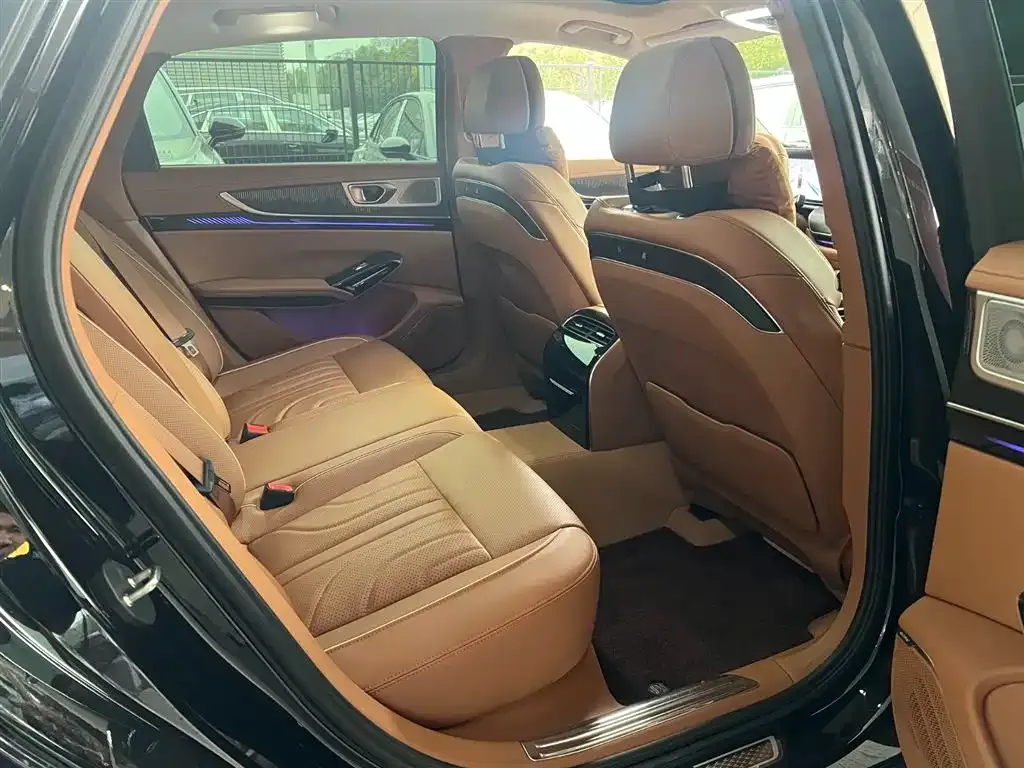 Hongqi H9 2025 из CN, фото 9