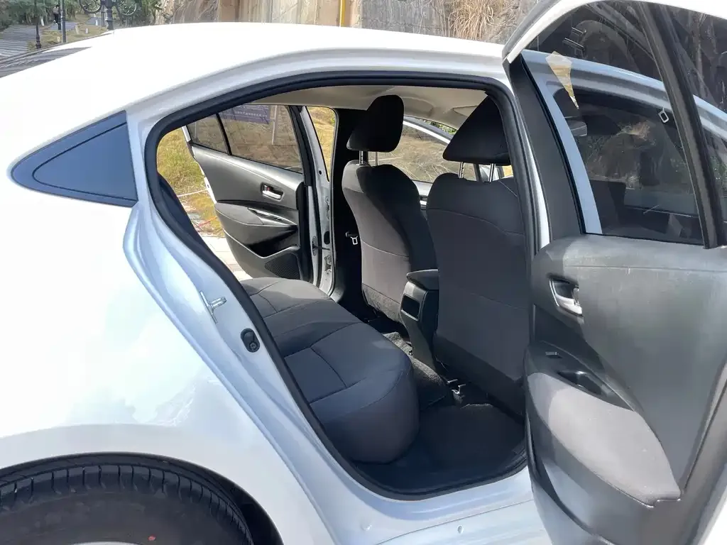 Toyota Corolla 2022 из CN, фото 7