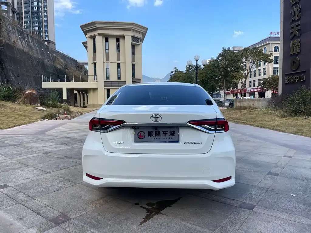 Toyota Corolla 2022 из CN, фото 6
