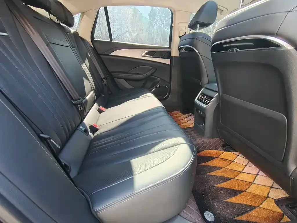 Hongqi H5 2023 из CN, фото 10