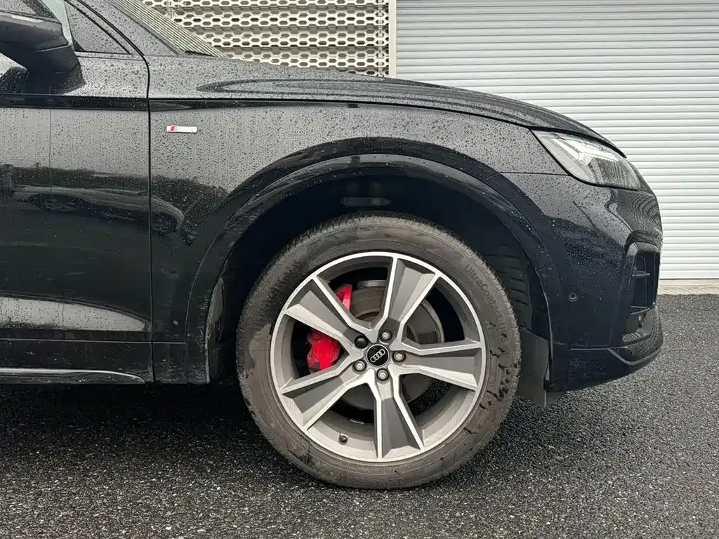 Audi Q5L Sportback 2023 из CN, фото 5