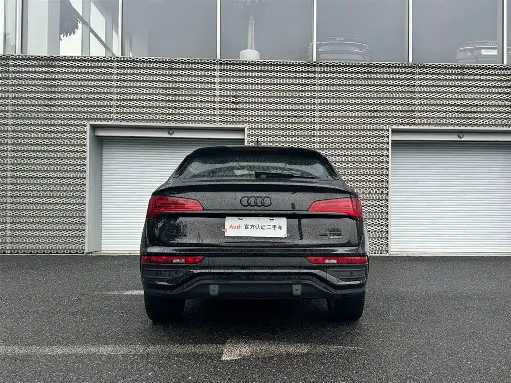 Audi Q5L Sportback 2023 из CN, фото 6
