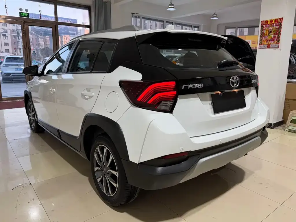 Toyota Yaris L 2022 из CN, фото 5