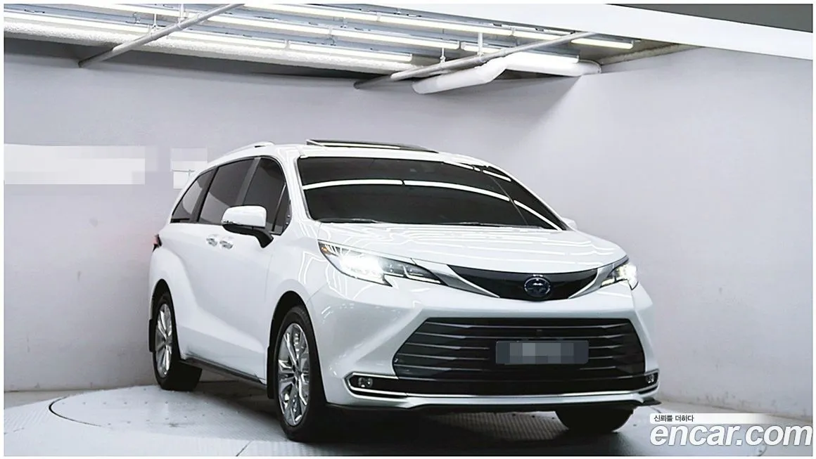 Toyota Sienna 2022 из KR, фото 7