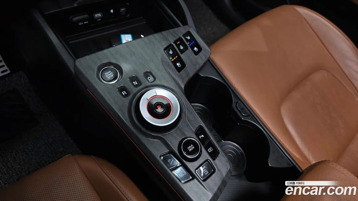 Kia Sportage — фото 8