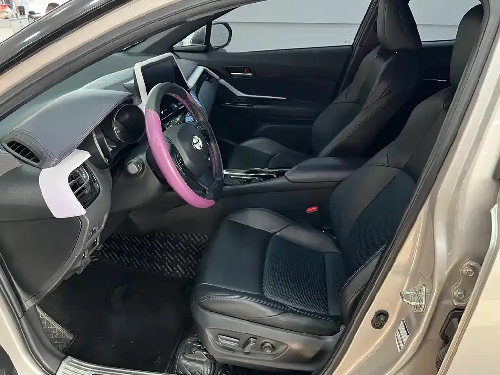 Toyota C-HR 2021 из CN, фото 5