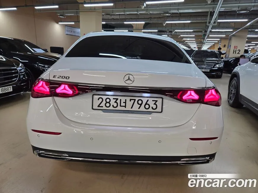 Mercedes-Benz E-Class 2025 из KR, фото 10