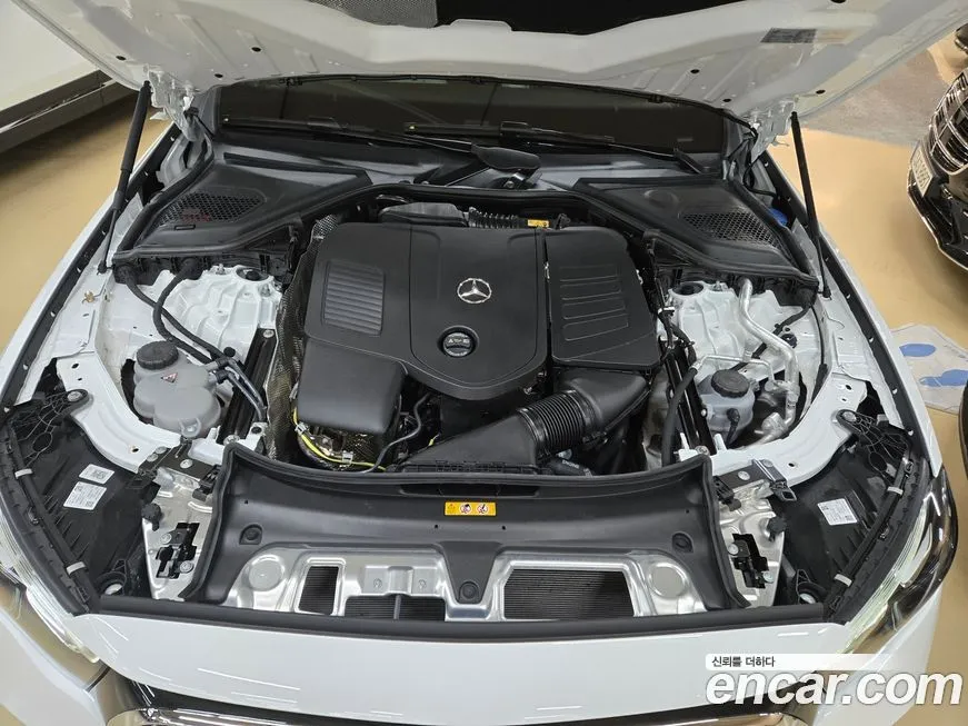 Mercedes-Benz E-Class 2025 из KR, фото 9