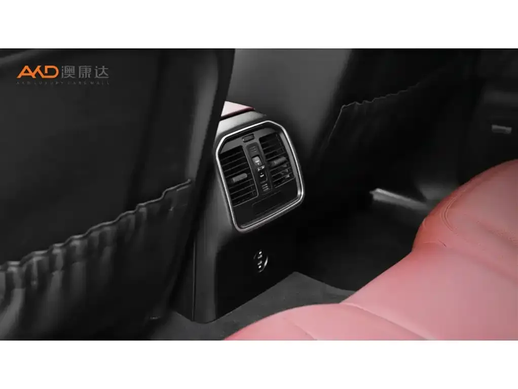 Porsche Macan 2021 из CN, фото 3