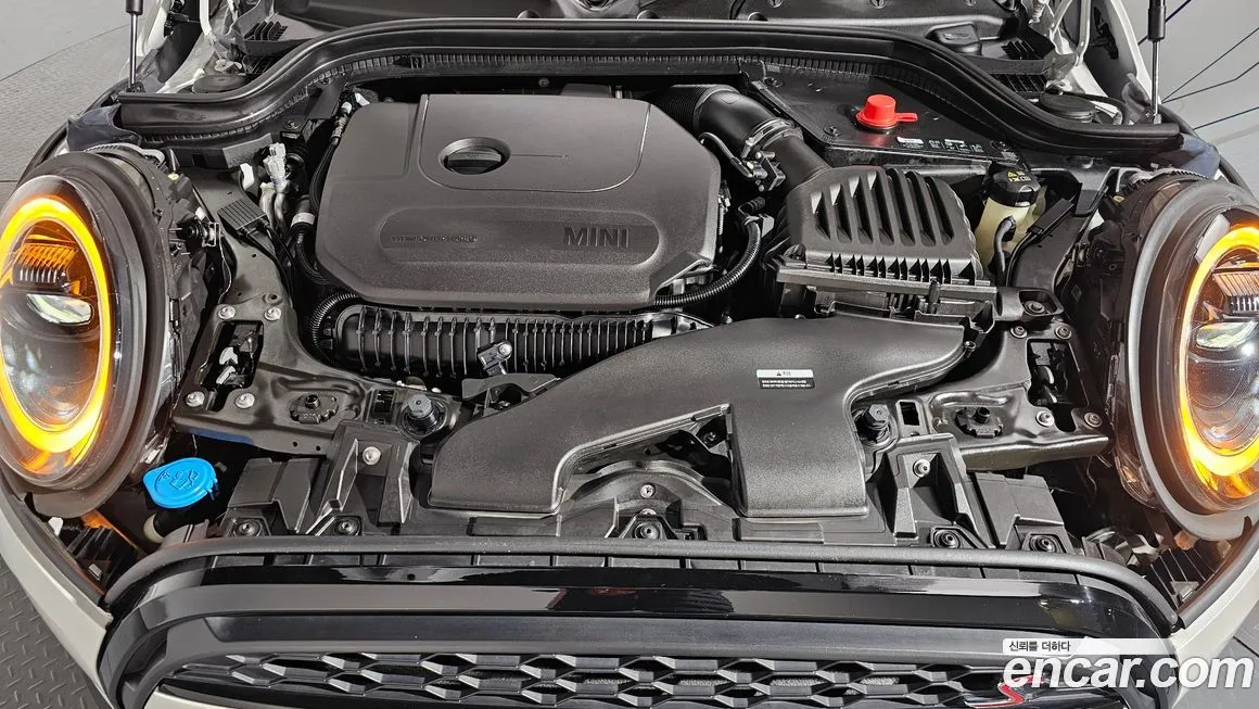 Mini Cooper 2024 из KR, фото 10
