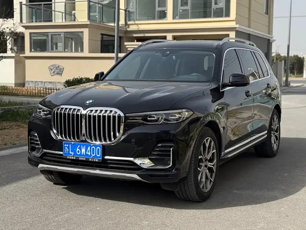 BMW X7 — фото 1