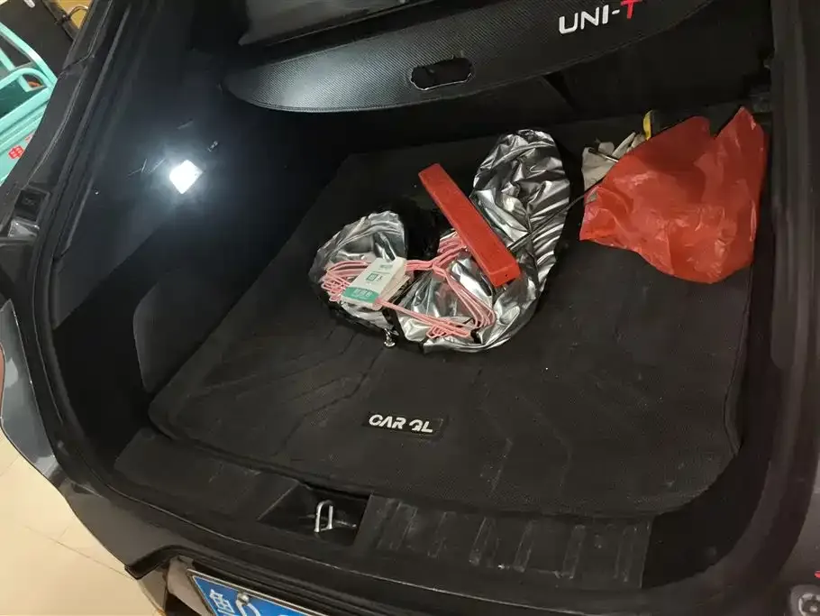 Changan UNI-T 2023 из CN, фото 5