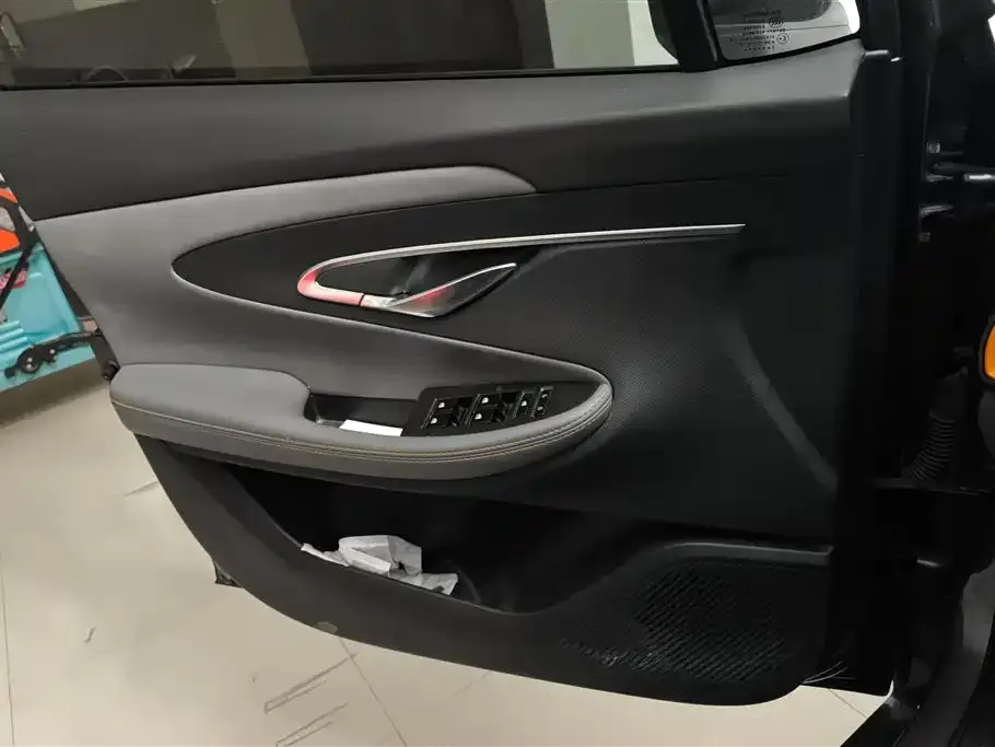 Changan UNI-T 2023 из CN, фото 6