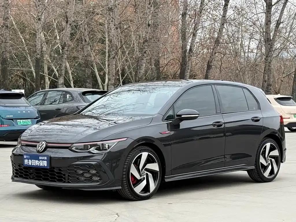 Volkswagen Golf GTI 2022 из CN, фото 1