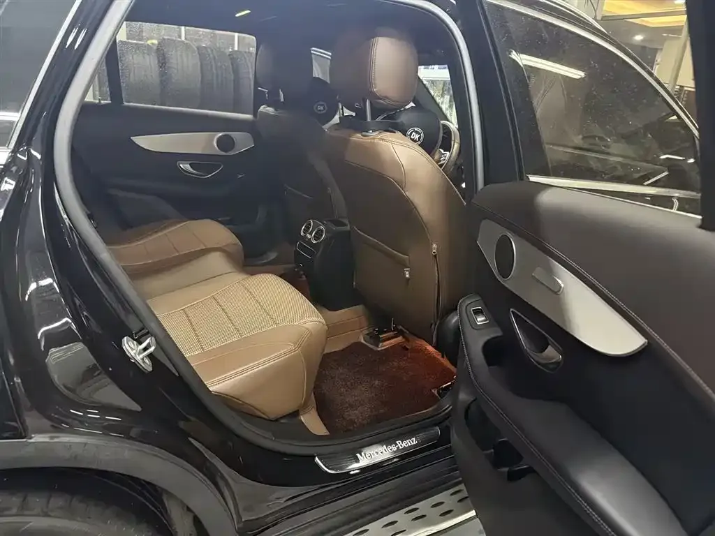 Mercedes-Benz GLC 2022 из CN, фото 2