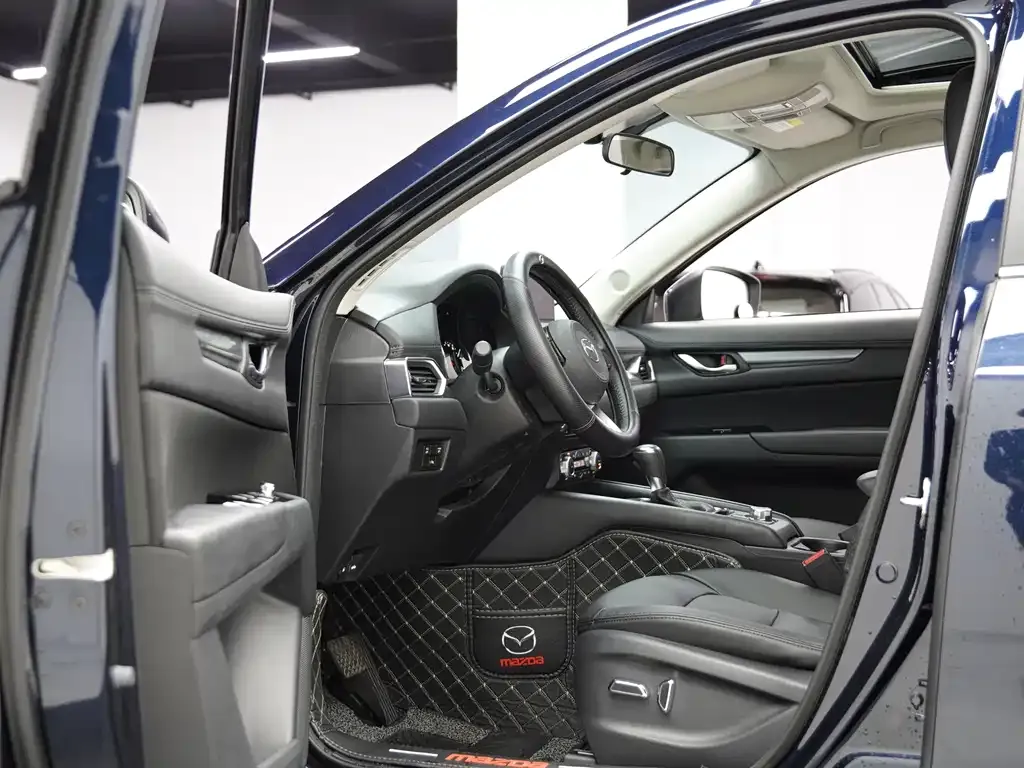 Mazda CX-5 2022 из CN, фото 9