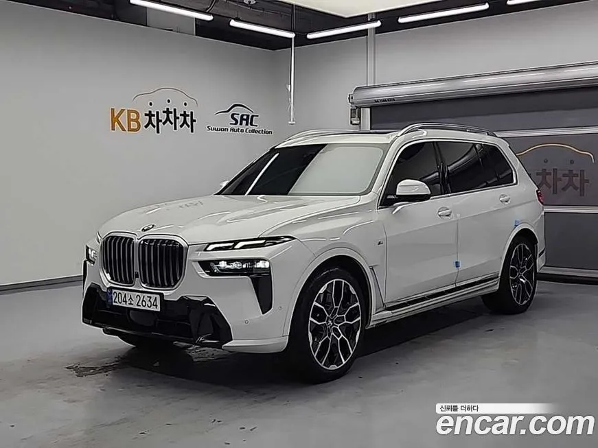 BMW X7 — фото 1