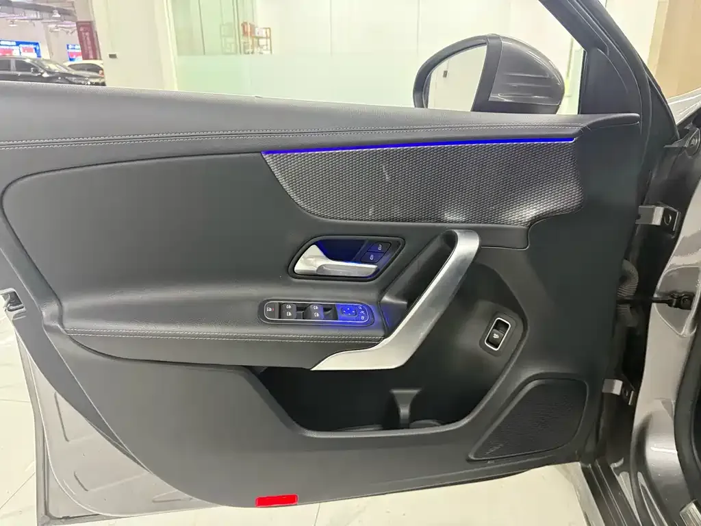 Mercedes-Benz A-Class 2022 из CN, фото 10