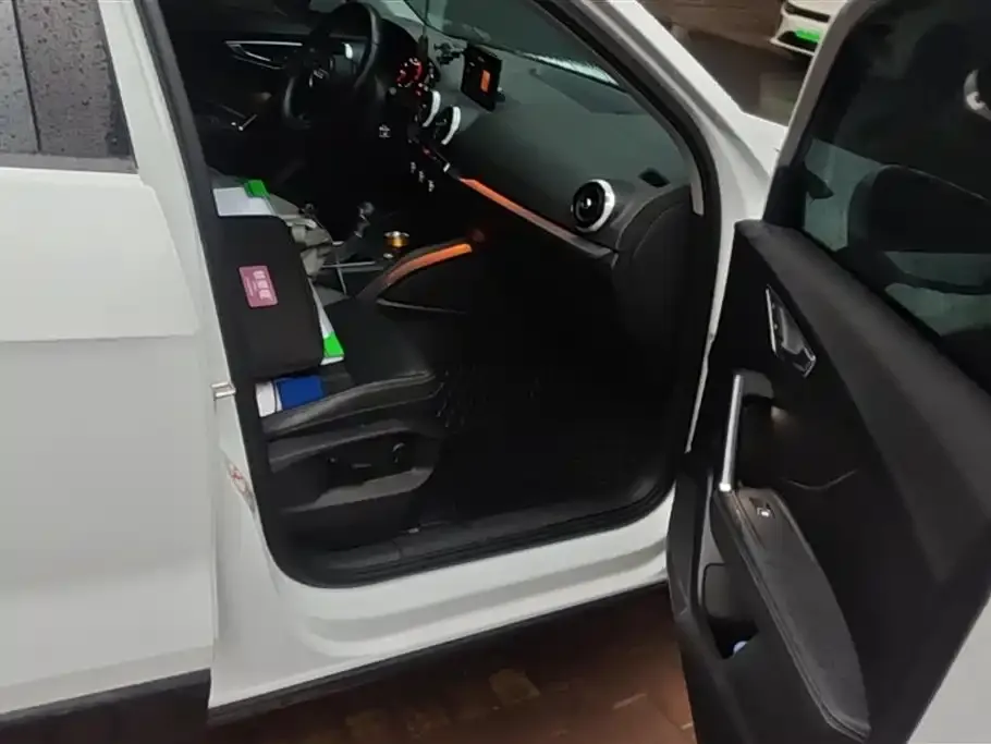 Audi Q2L 2022 из CN, фото 5