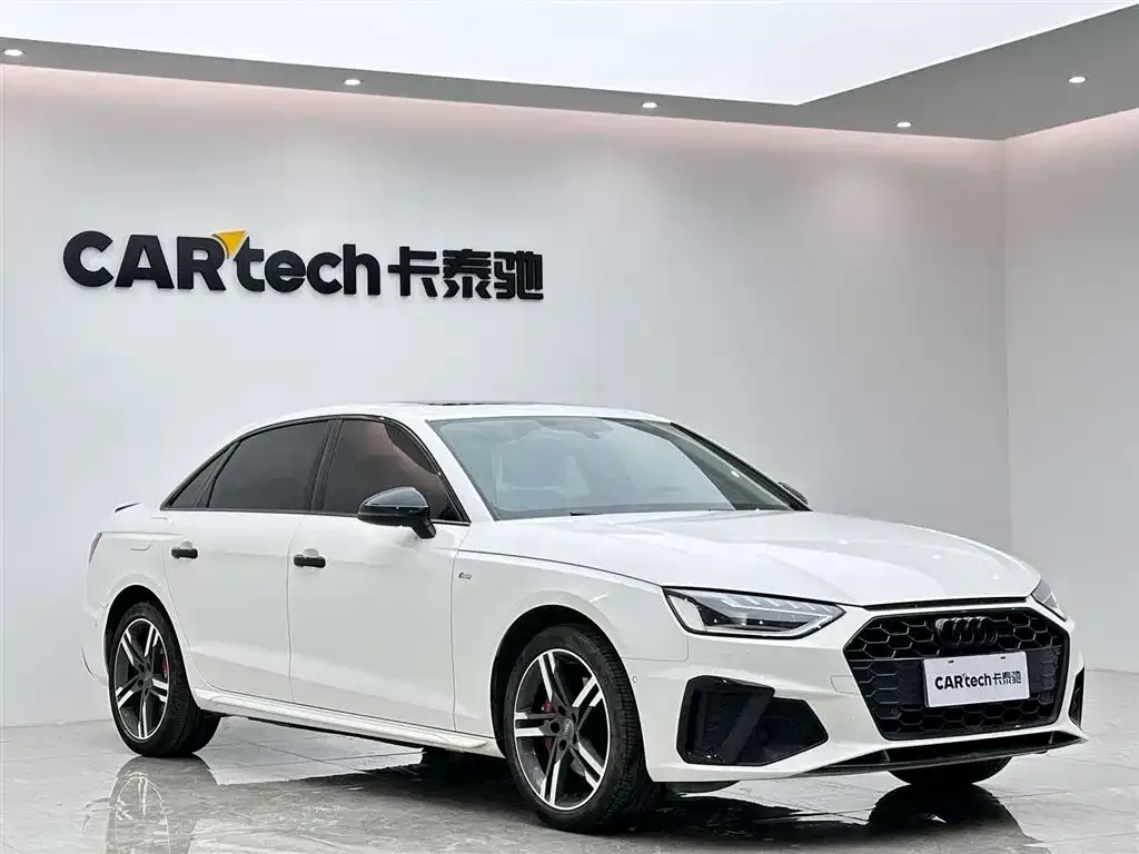Audi A4L 2021 из CN, фото 6