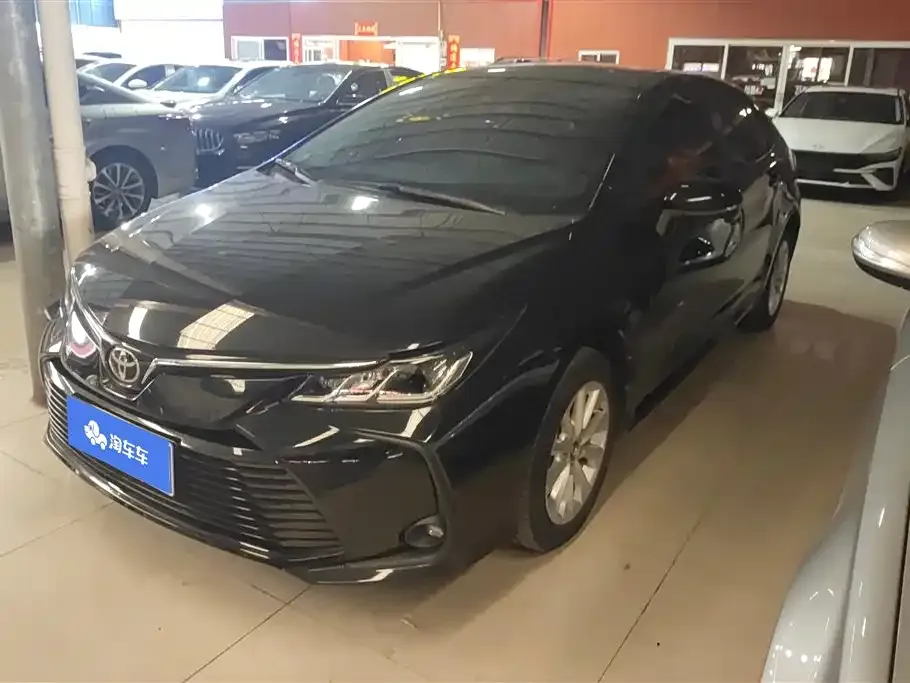 Toyota Corolla 2022 из CN, фото 1