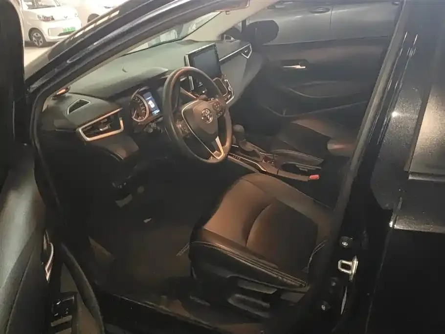 Toyota Corolla 2022 из CN, фото 2