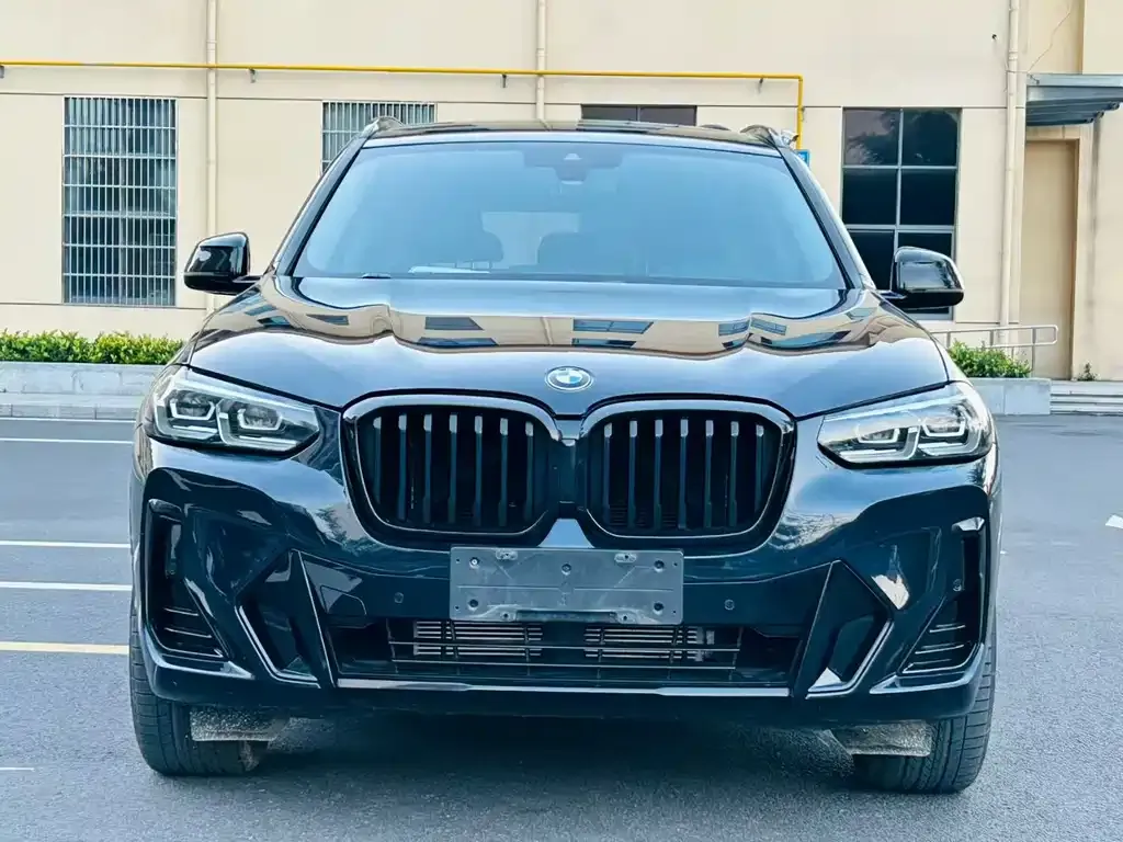 BMW X3 — фото 9