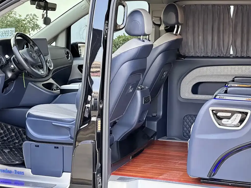 Mercedes-Benz Vito 2021 из CN, фото 8