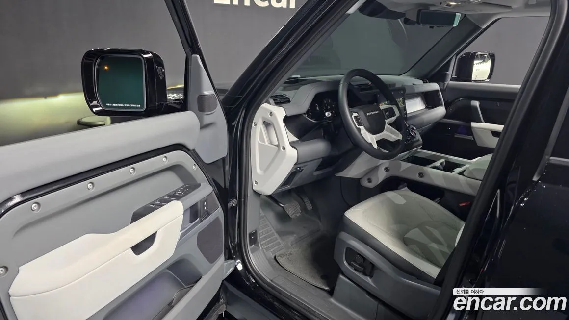 Land Rover Defender 2025 из KR, фото 10
