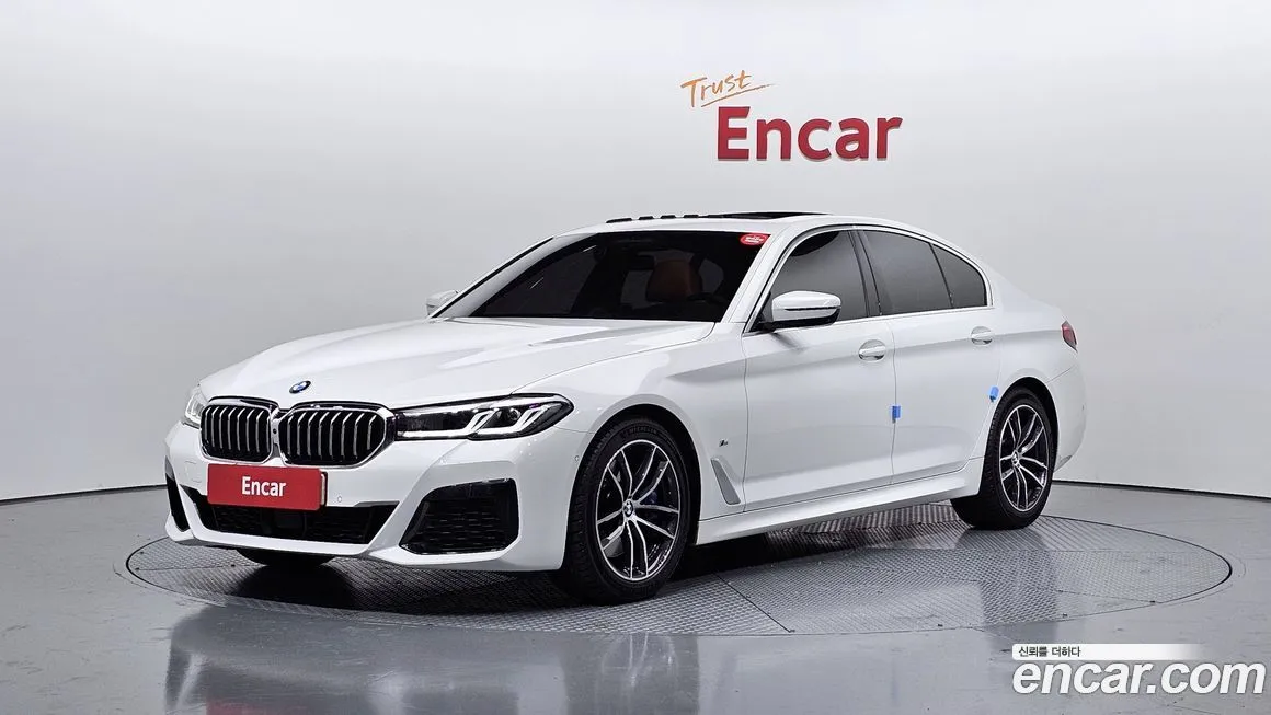 BMW 5-Series 2023 из KR, фото 1