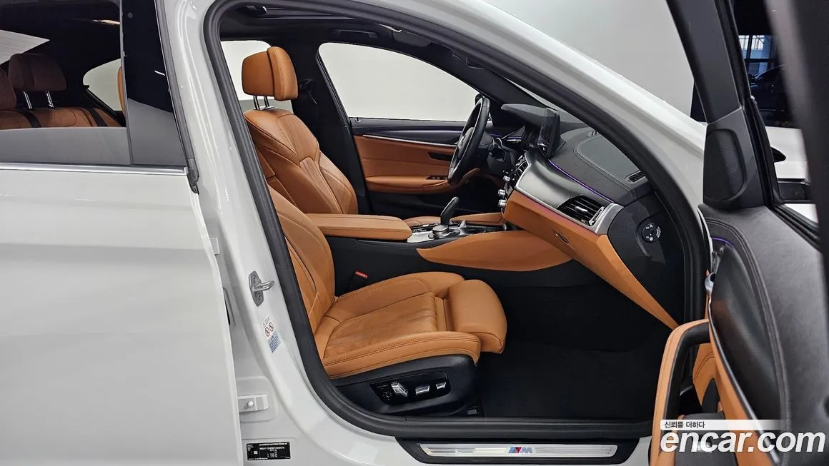 BMW 5-Series 2023 из KR, фото 5