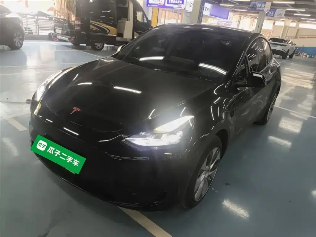 Tesla Model Y 2023 из CN, фото 6
