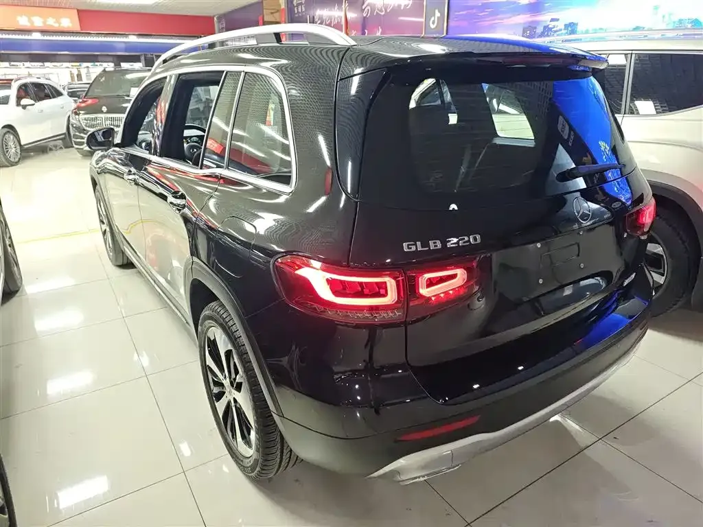 Mercedes-Benz GLB 2023 из CN, фото 4