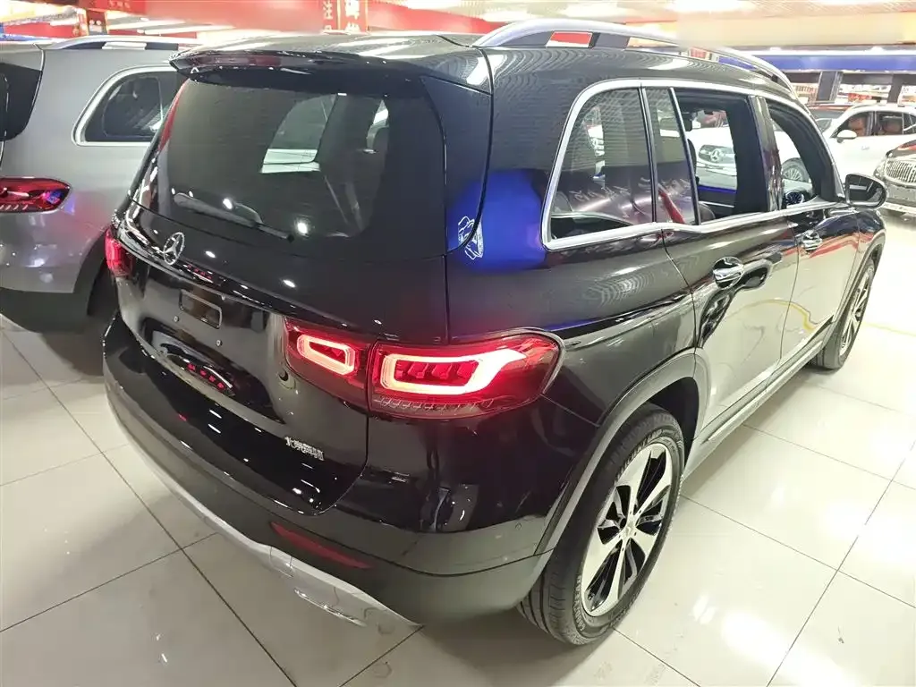 Mercedes-Benz GLB 2023 из CN, фото 5