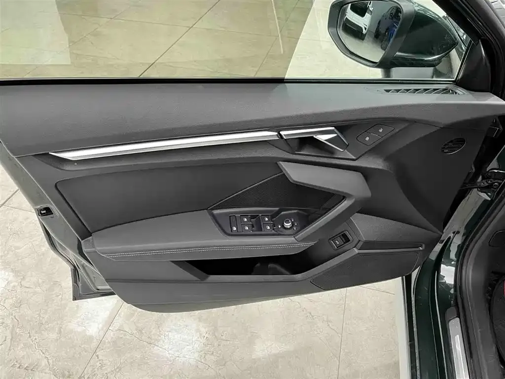 Audi A3 2022 из CN, фото 10