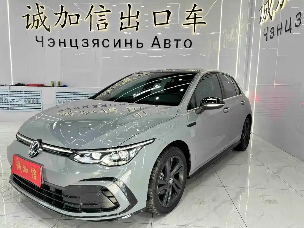 Volkswagen Golf 2023 из CN, фото 1