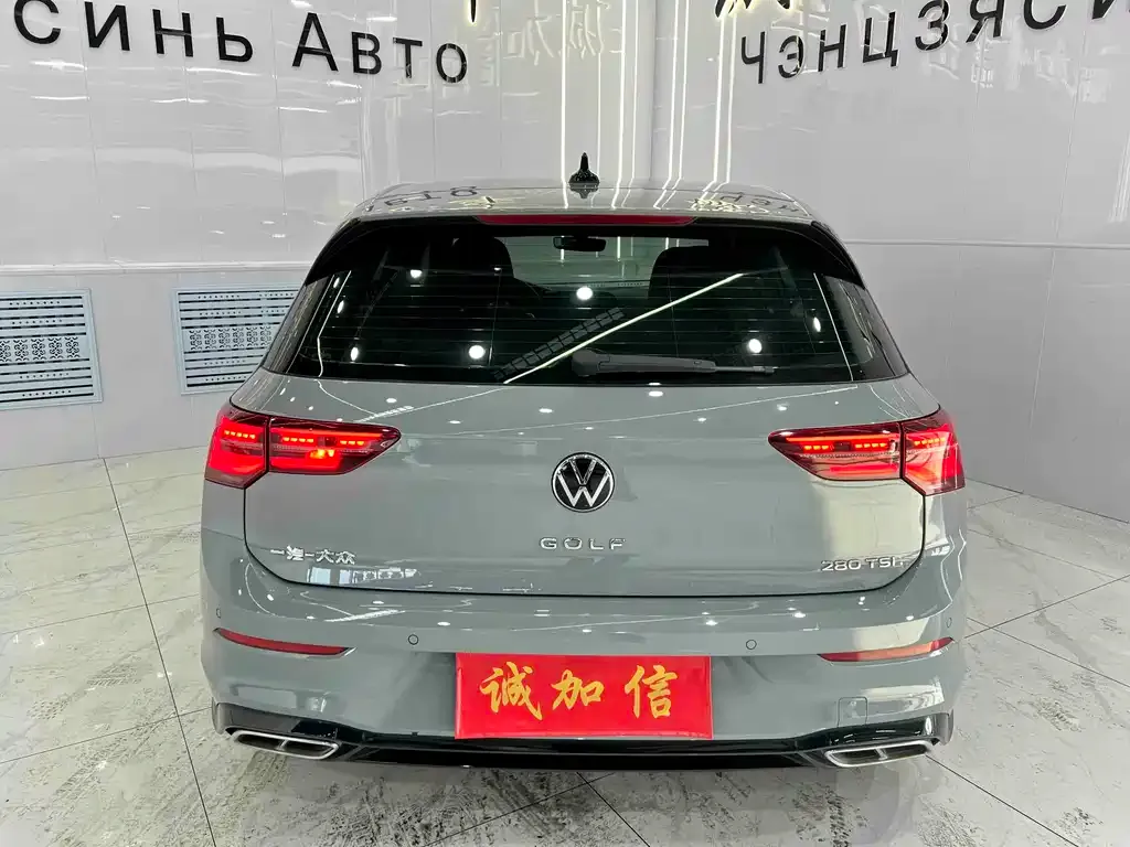 Volkswagen Golf 2023 из CN, фото 4