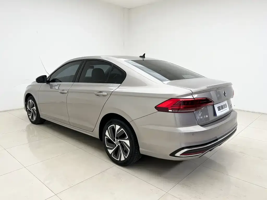 Volkswagen Bora 2022 из CN, фото 3