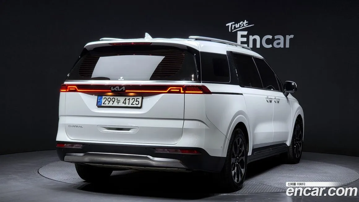 Kia Carnival 2023 из KR, фото 8
