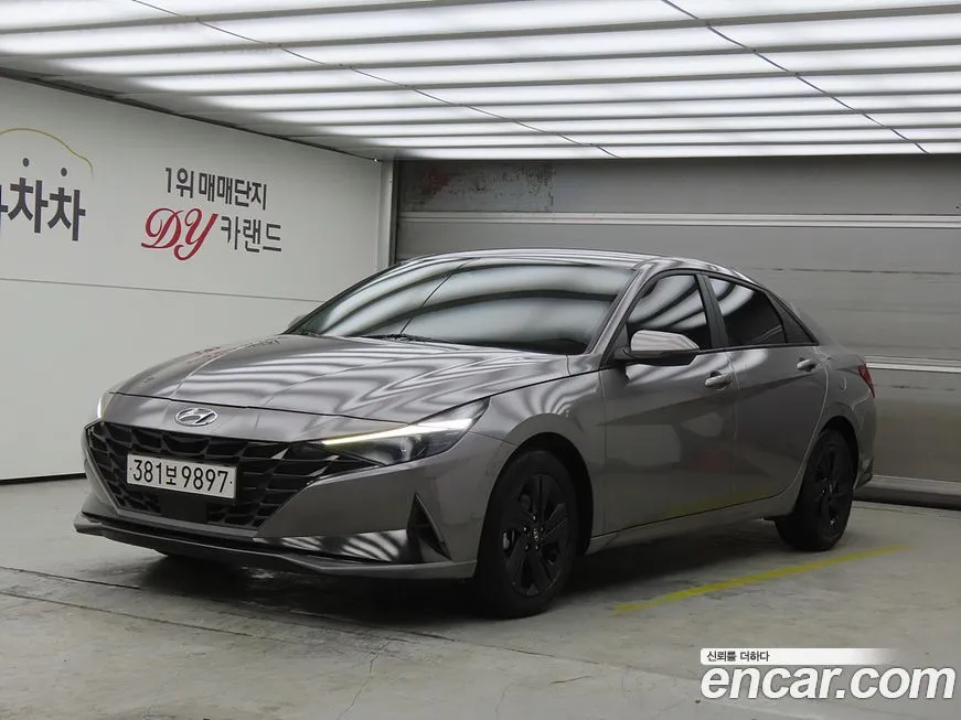 Hyundai AVANTE 2023 из KR, фото 1
