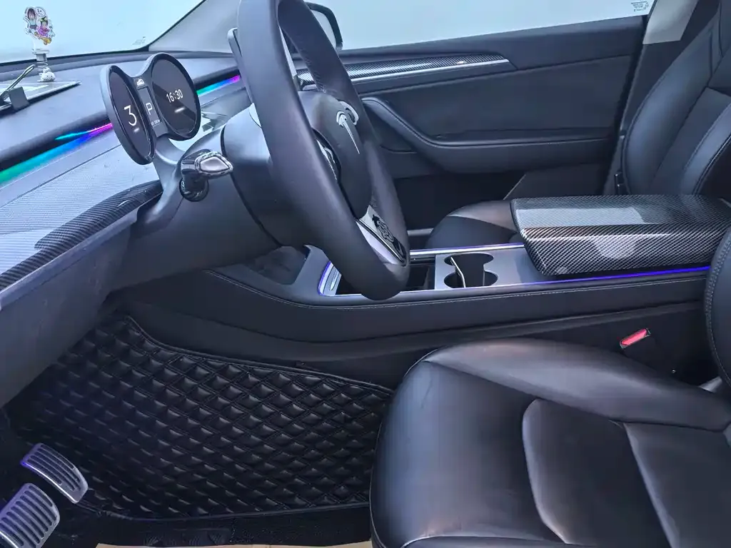 Tesla Model Y 2022 из CN, фото 8