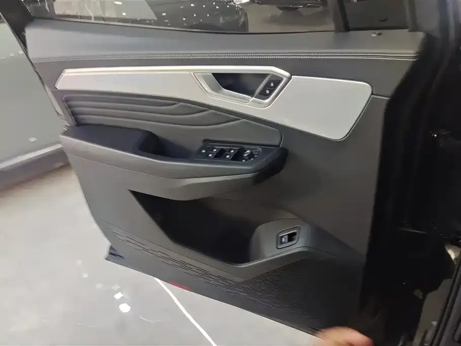 Volkswagen Talagon 2023 из CN, фото 7