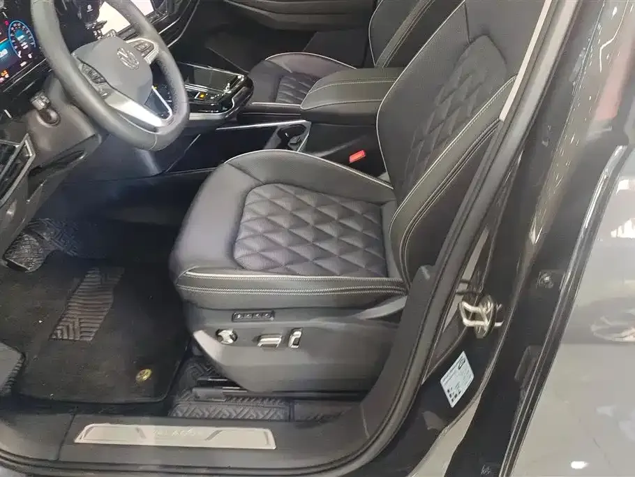 Volkswagen Talagon 2023 из CN, фото 9