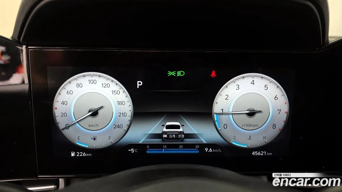 Hyundai AVANTE 2021 из KR, фото 8