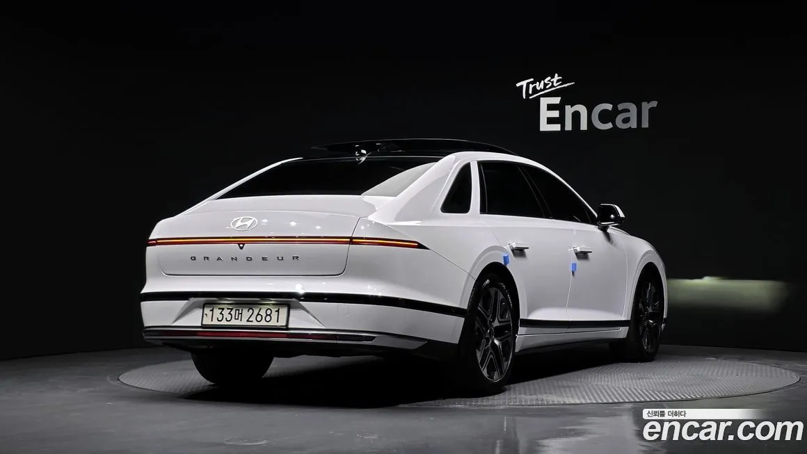 Hyundai Grandeur 2023 из KR, фото 2