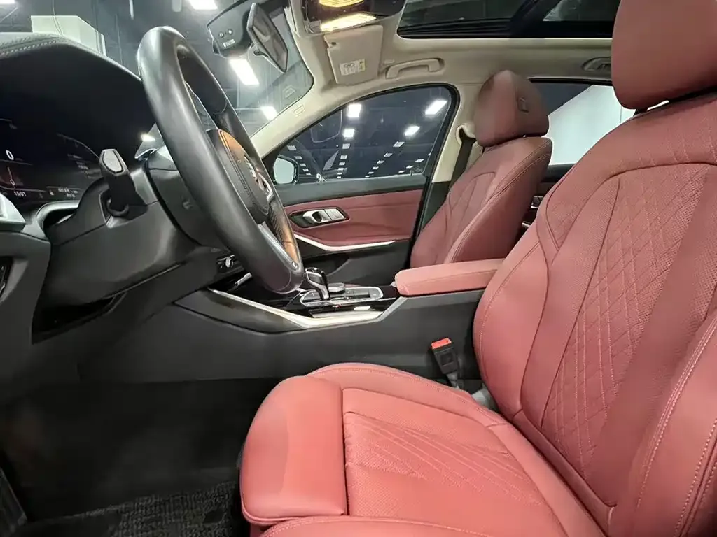 BMW 3 Series 2022 из CN, фото 8