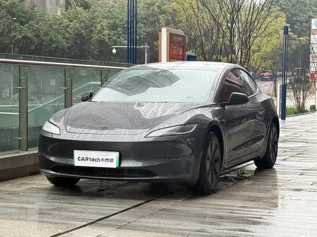 Tesla Model 3 2023 из CN, фото 1