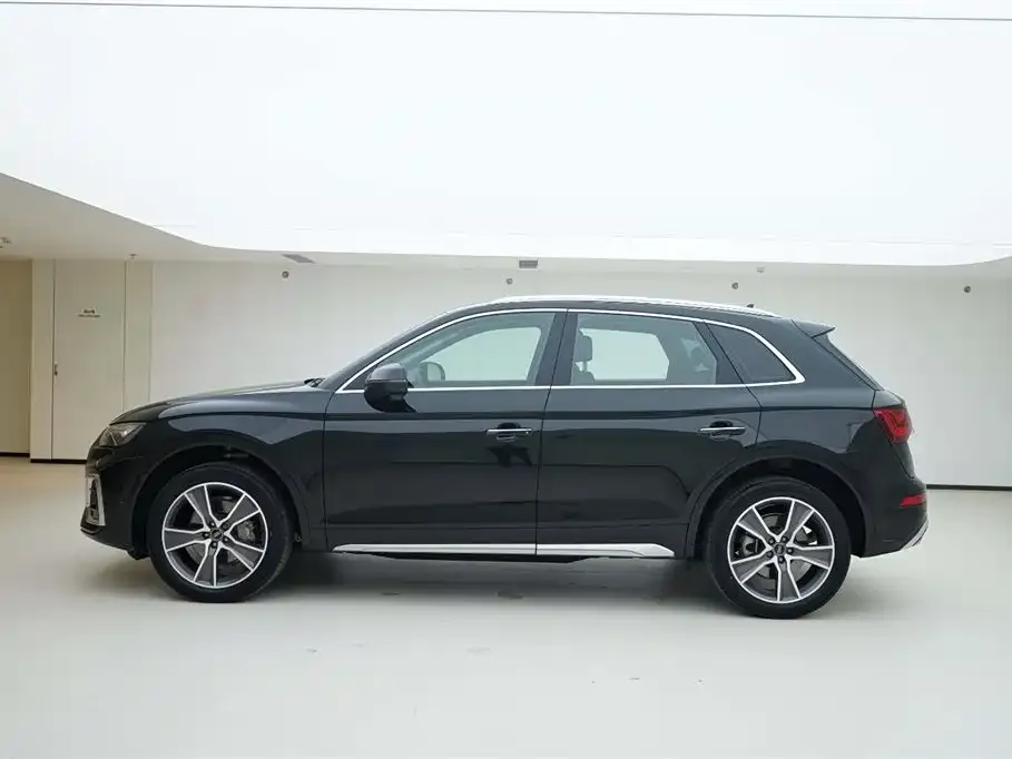 Audi Q5L 2023 из CN, фото 8
