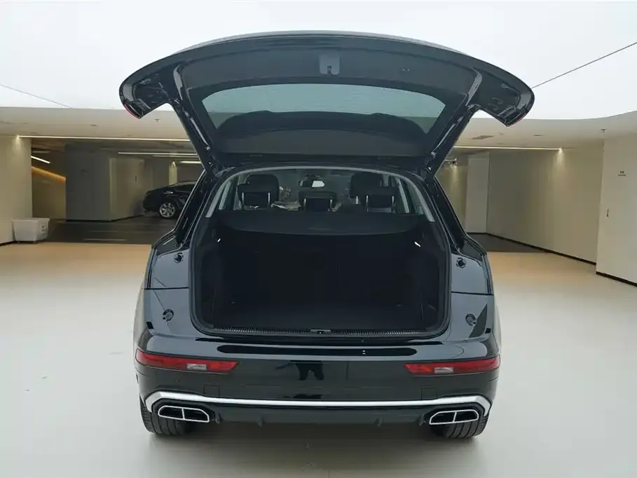 Audi Q5L 2023 из CN, фото 6