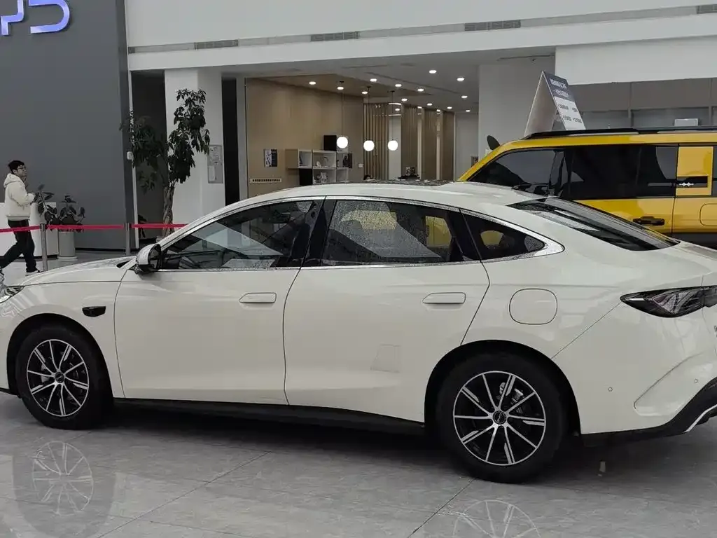 BYD Seal 06 2025 из CN, фото 9